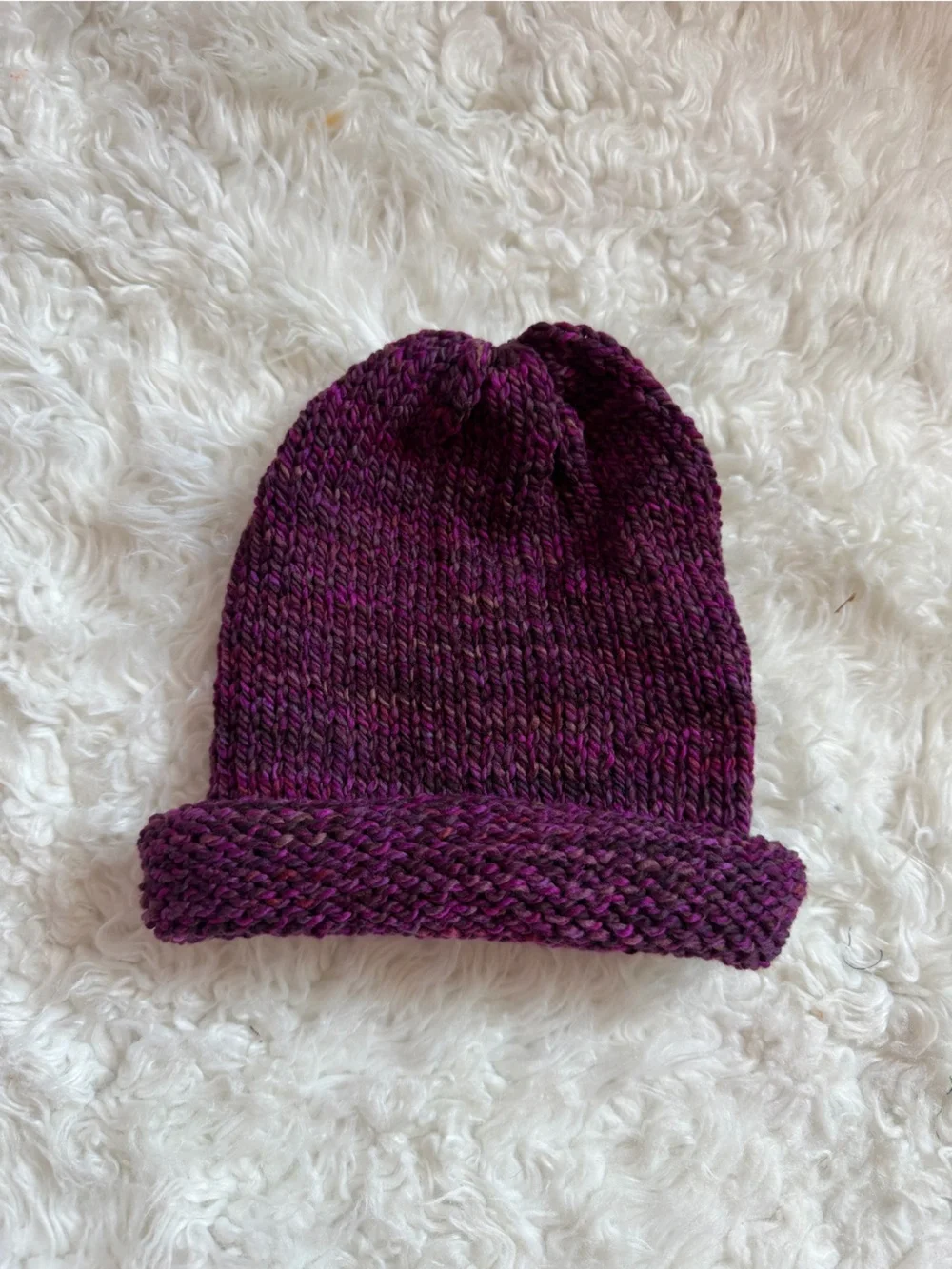 Handknit Beanie Hand dyed Merino Wool - BlackBerry Season #1